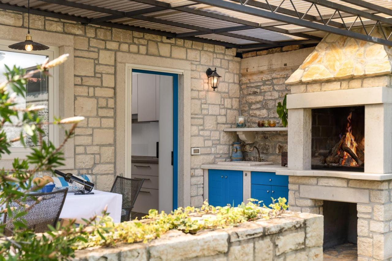 Villa DAULOS Novigrad Istria Esterno foto