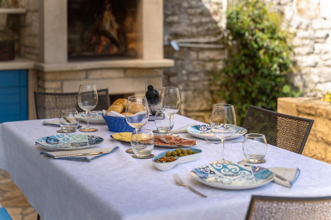 Villa DAULOS Novigrad Istria Esterno foto