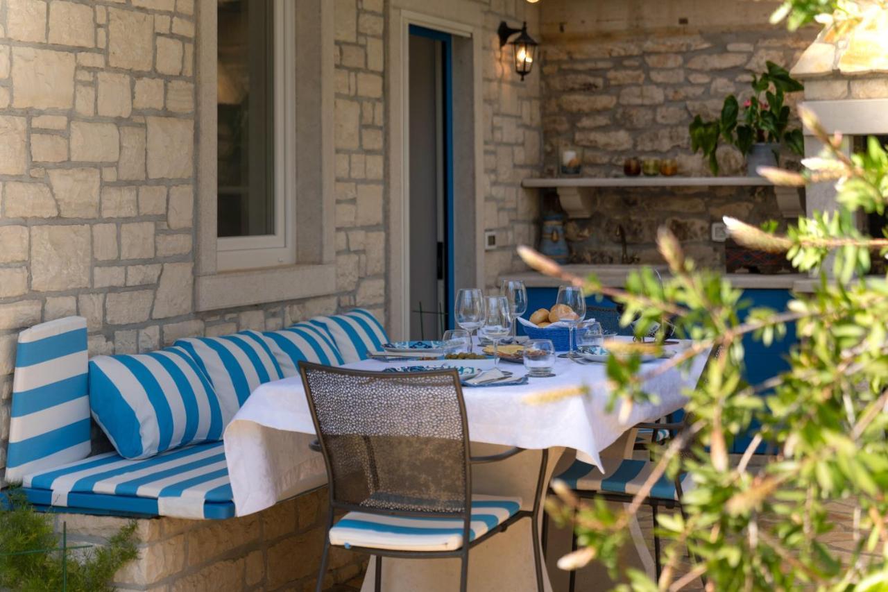 Villa DAULOS Novigrad Istria Esterno foto