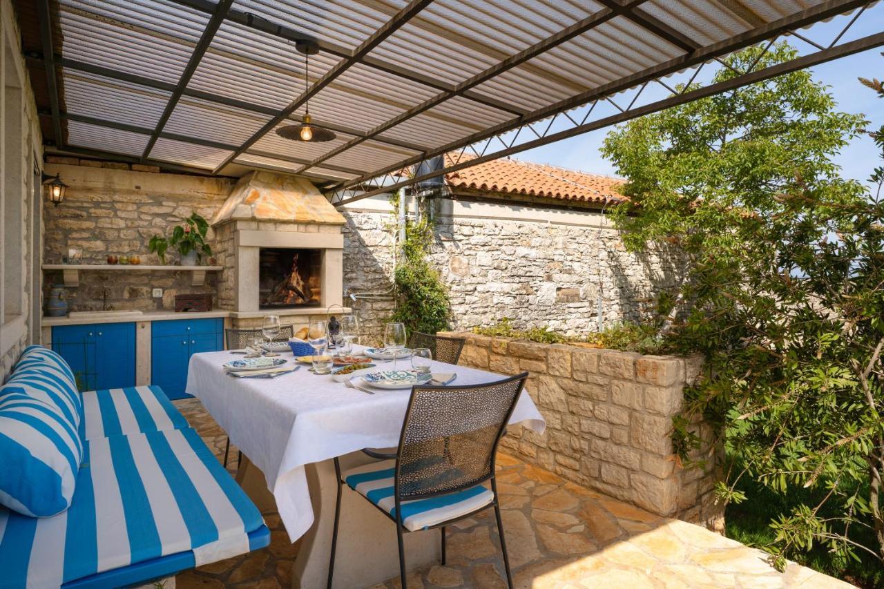 Villa DAULOS Novigrad Istria Esterno foto
