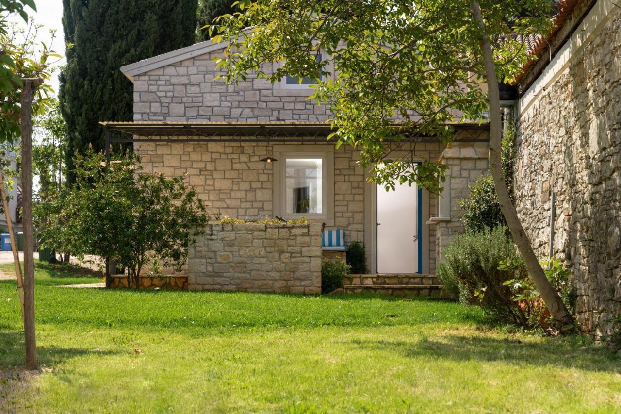 Villa DAULOS Novigrad Istria Esterno foto